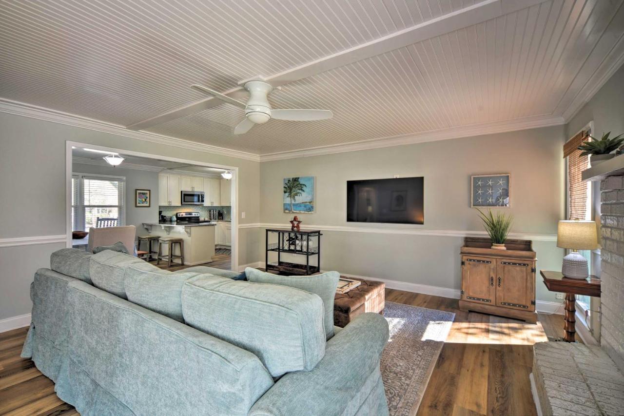 Charming House With Patio, 3 Half Mi To Beach! ชาร์ลสตัน ภายนอก รูปภาพ